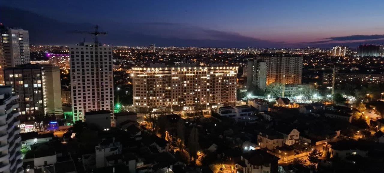 Bright Apartments Odesa Exterior foto